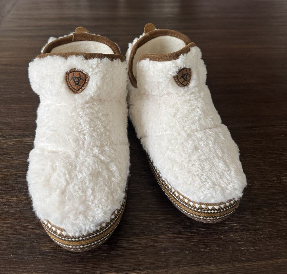 Ariat Shearling Bootie Snuggle Slippers Women's Size 7.5-8 (M) Lounge Appaloosa
